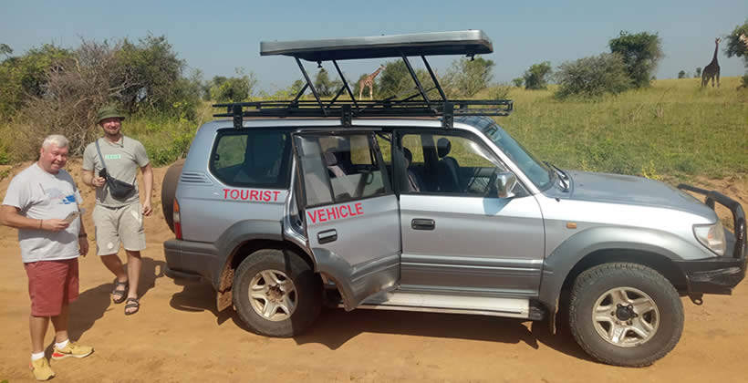Land Cruiser TX Ronaldo Hire in Uganda