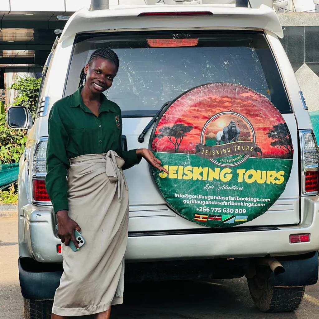 What is a Safar Car at Jeisking Tours